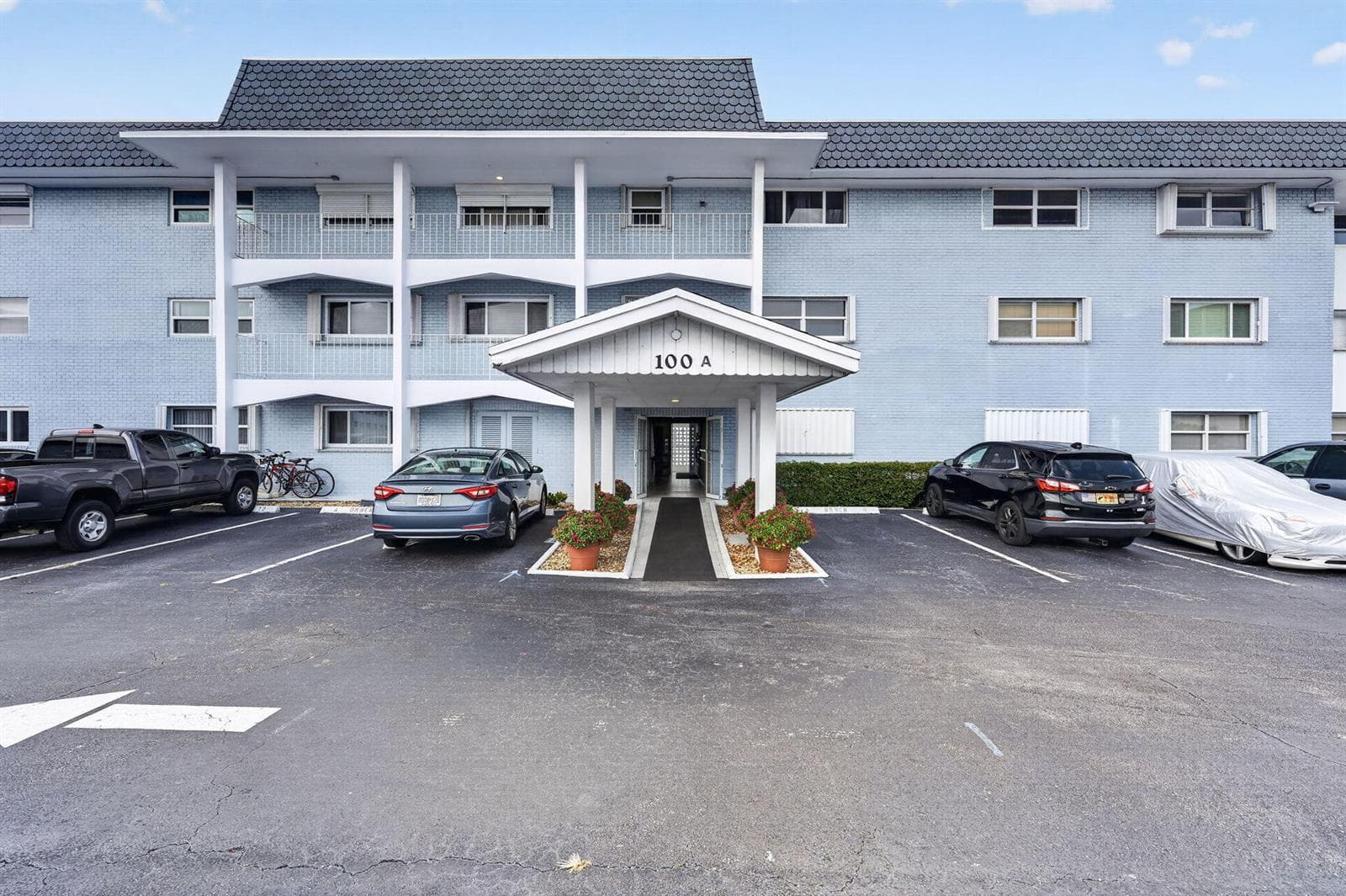 100 SHORE Court # 311, North Palm Beach FL 33408 - North Palm Beach, FL - Photo 1