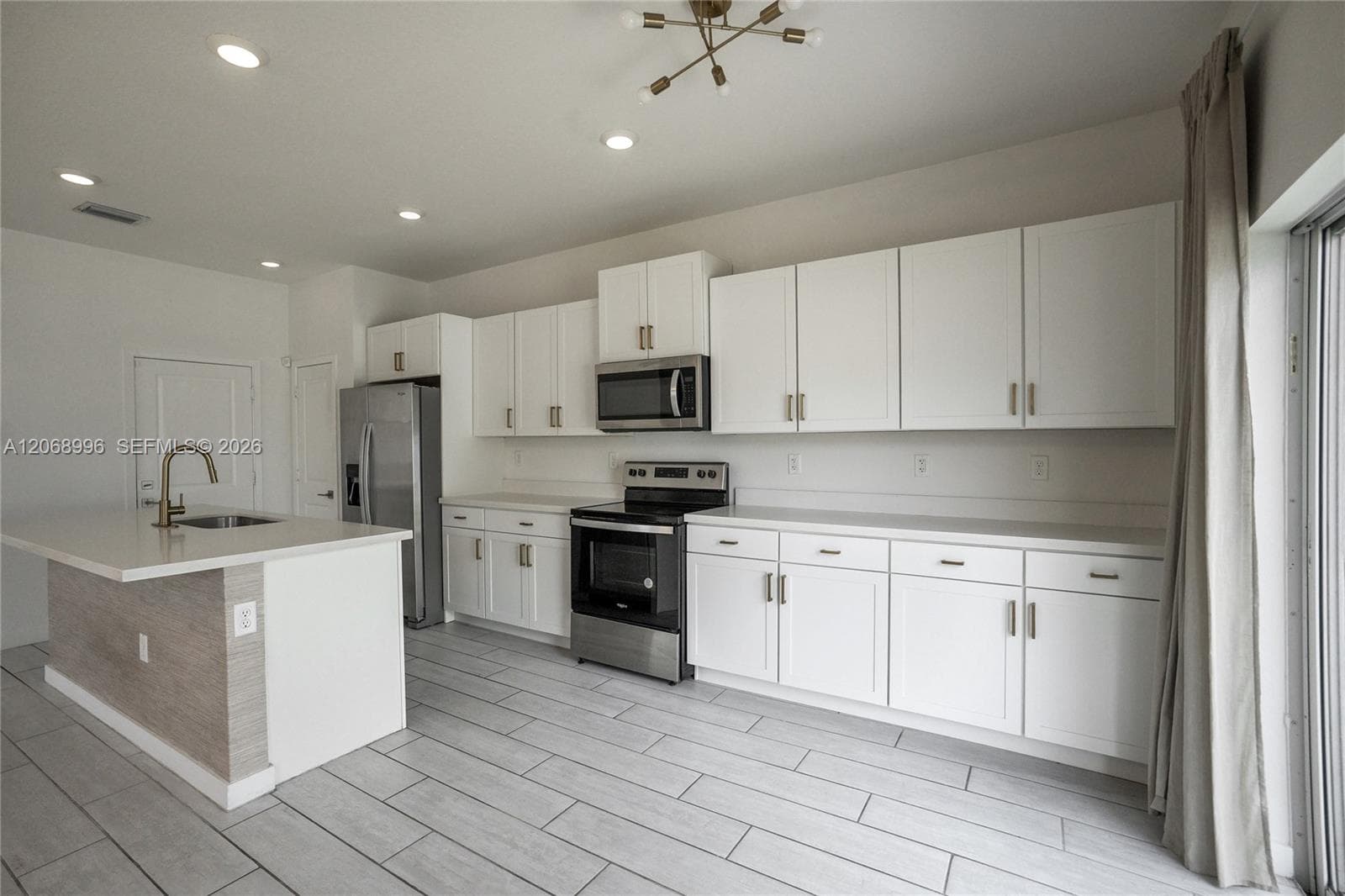833 SE 19th St, Homestead FL 33034 - Homestead, FL - Photo 1