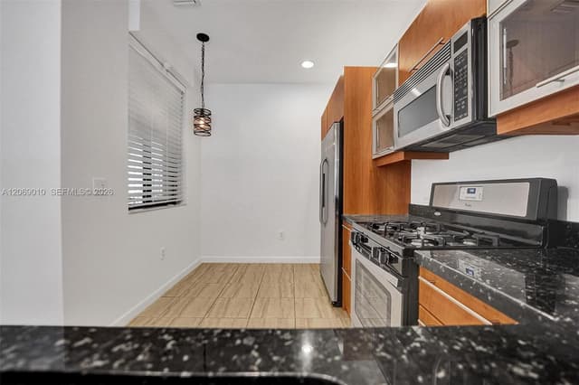 2925 NW 126th Ave # 320, Sunrise FL 33323 - Sunrise, FL - Photo 5