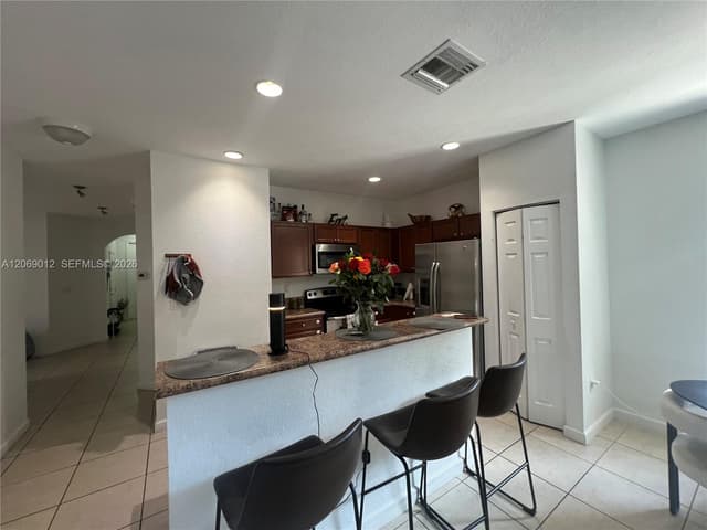 2410 NE 4th St, Homestead FL 33033 - Homestead, FL - Photo 6