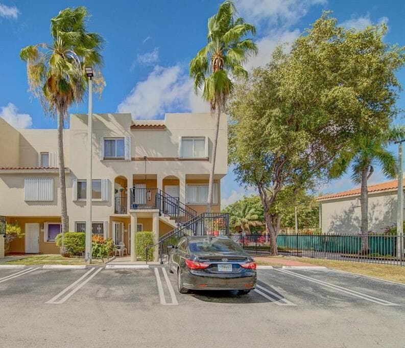 551 NW 82ND Avenue # 526, Miami FL 33126 - Miami, FL - Photo 1