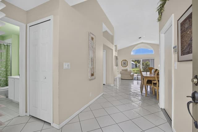 2221 SOUNDINGS Court, FL 33413 - Photo 6
