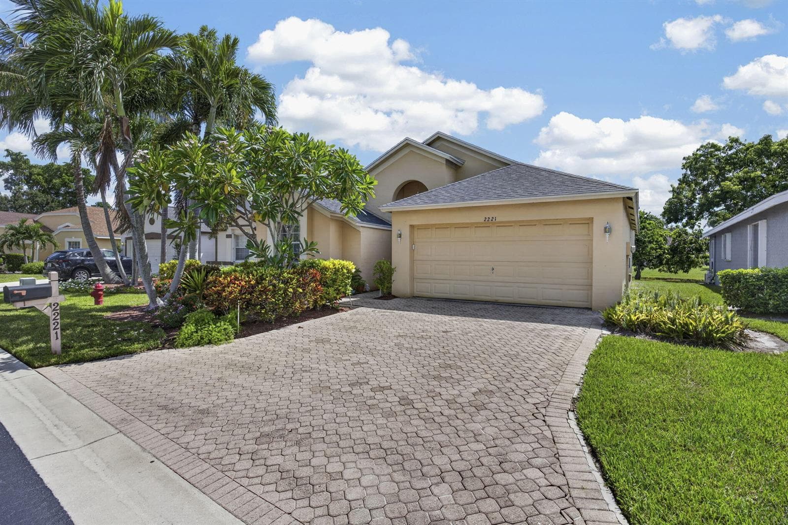 2221 SOUNDINGS Court, FL 33413 - Photo 1