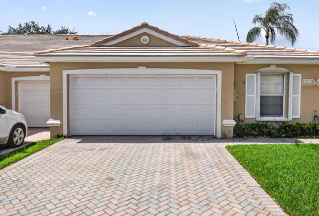 8410 Cargill Point Point, West Palm Beach FL 33411 - West Palm Beach, FL - Photo 2