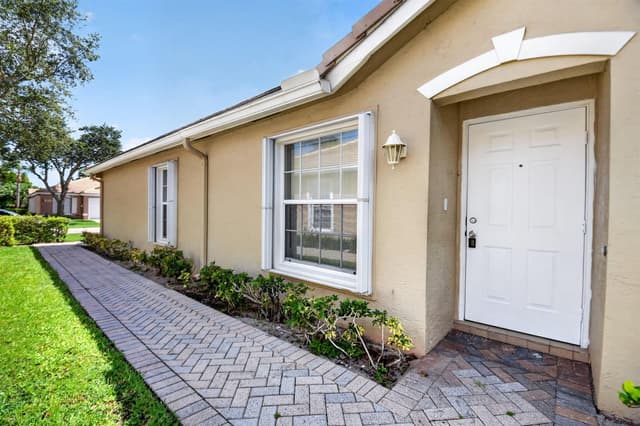 8410 Cargill Point Point, West Palm Beach FL 33411 - West Palm Beach, FL - Photo 6