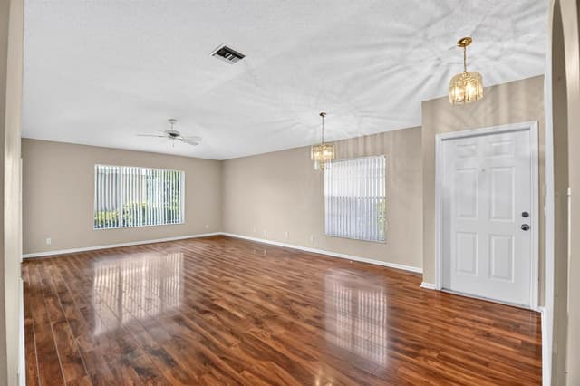 8410 Cargill Point Point, West Palm Beach FL 33411 - West Palm Beach, FL - Photo 7