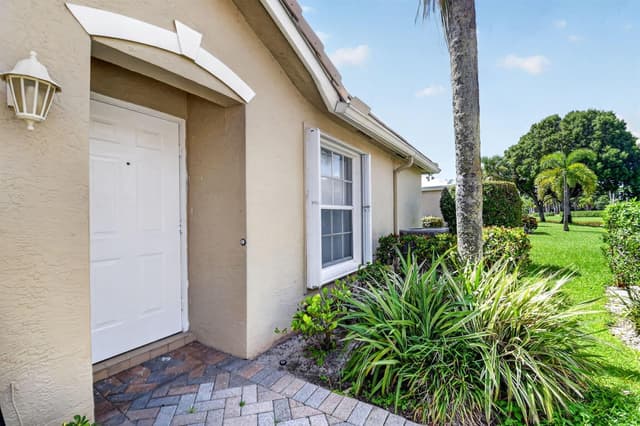 8410 Cargill Point Point, West Palm Beach FL 33411 - West Palm Beach, FL - Photo 5