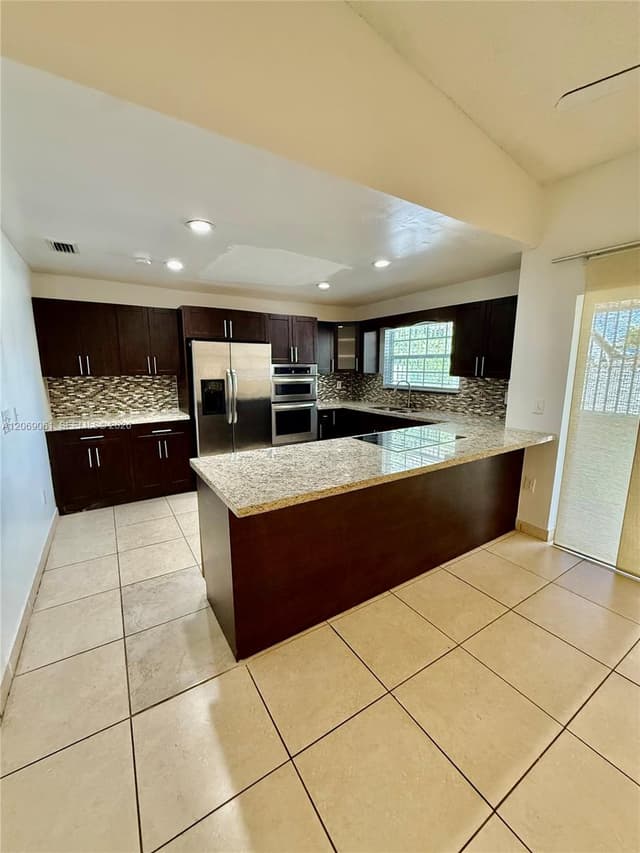 13237 SW 257th Ter, Homestead FL 33032 - Homestead, FL - Photo 6