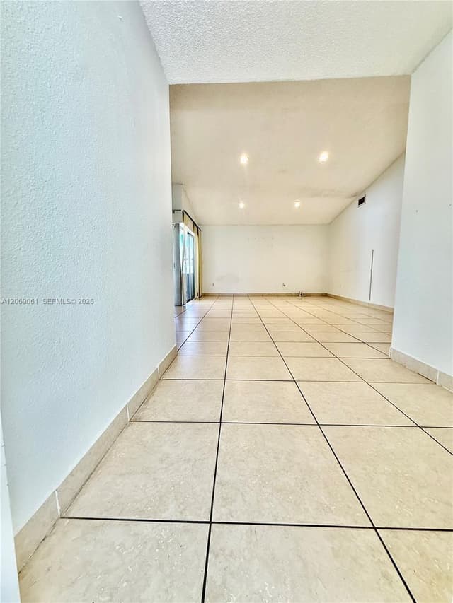 13237 SW 257th Ter, Homestead FL 33032 - Homestead, FL - Photo 3
