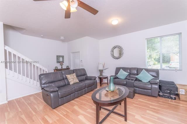 8922 SW 18th St, Miramar FL 33025 - Miramar, FL - Photo 6