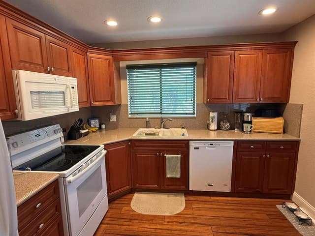 21 Lexington Lane W # H, Palm Beach Gardens FL 33418 - Palm Beach Gardens, FL - Photo 7