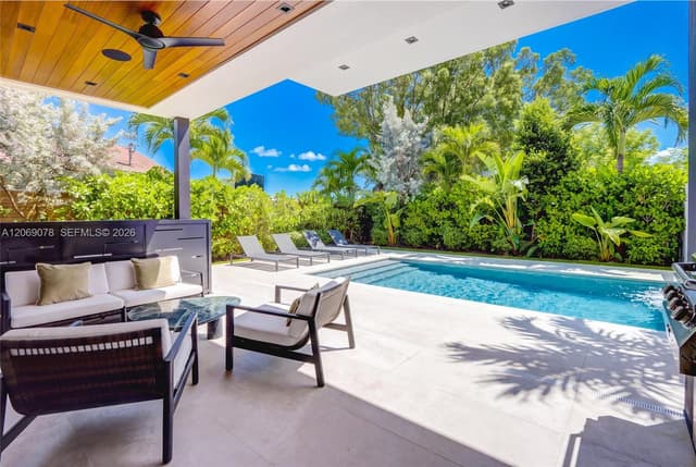 2290 SW 13th St, Miami FL 33145 - Miami, FL - Photo 7