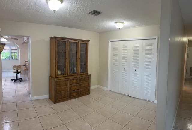 1117 NE 23RD Street, Belle Glade FL 33430 - Belle Glade, FL - Photo 5