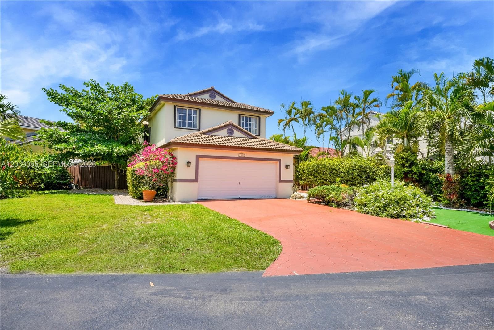 15905 SW 83rd Ter, Miami FL 33193 - Miami, FL - Photo 1