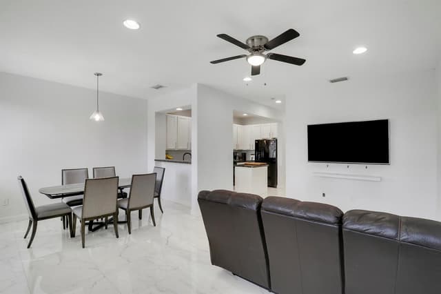880 Millbrae Court # 3, West Palm Beach FL 33401 - West Palm Beach, FL - Photo 4