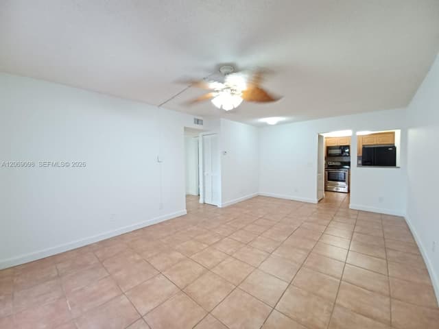 11120 Royal Palm Blvd # 10, Coral Springs FL 33065 - Coral Springs, FL - Photo 5