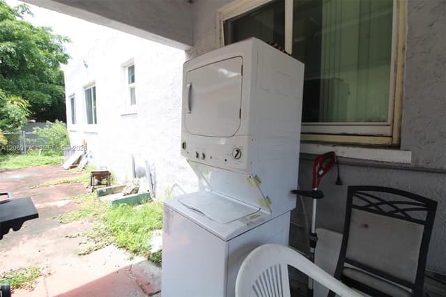 7010 NW 6th Ave, Miami FL 33150 - Miami, FL - Photo 3
