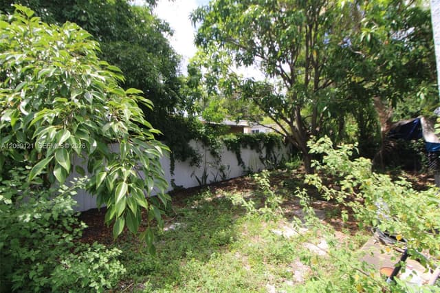 7010 NW 6th Ave, Miami FL 33150 - Miami, FL - Photo 5