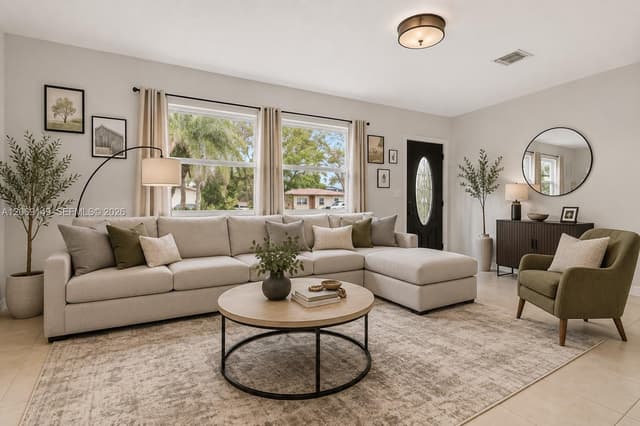 2842 Jackson St, Hollywood FL 33020 - Hollywood, FL - Photo 2