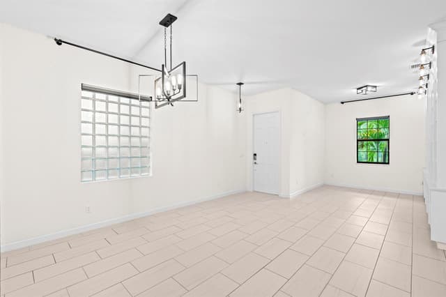 4339 Buena Tara Drive, West Palm Beach FL 33413 - West Palm Beach, FL - Photo 6
