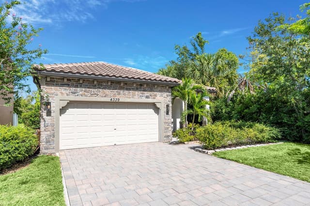 4339 Buena Tara Drive, West Palm Beach FL 33413 - West Palm Beach, FL - Photo 3