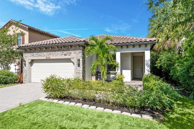 4339 Buena Tara Drive, West Palm Beach FL 33413 - West Palm Beach, FL - Photo 4