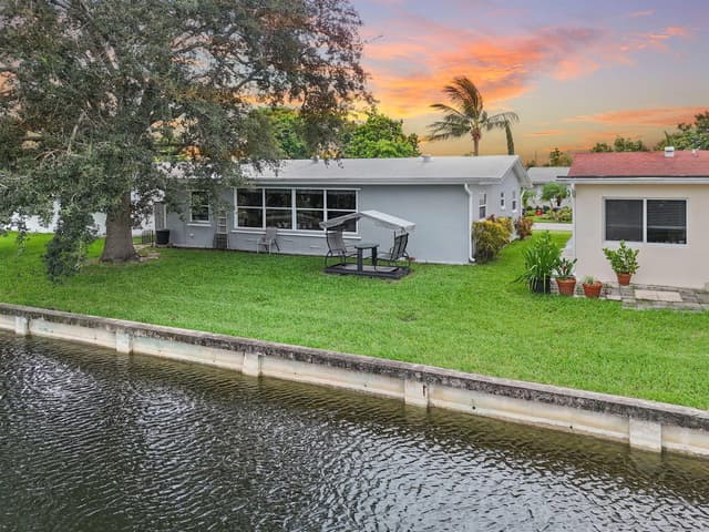 4312 NW 47th Street, Tamarac FL 33319 - Tamarac, FL - Photo 2