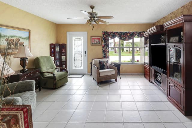 4312 NW 47th Street, Tamarac FL 33319 - Tamarac, FL - Photo 3