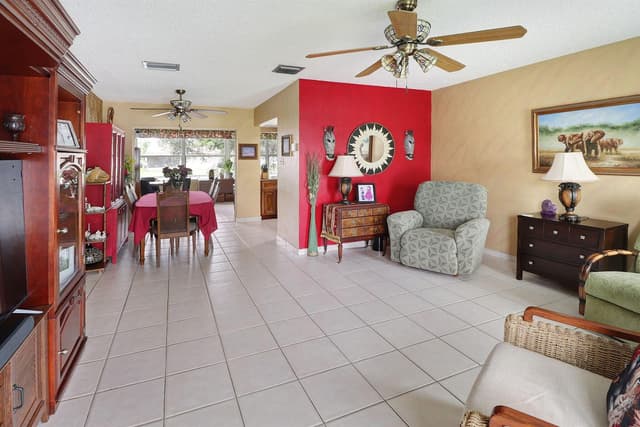 4312 NW 47th Street, Tamarac FL 33319 - Tamarac, FL - Photo 4