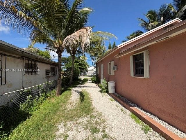 8044 NW 1st Pl, Miami FL 33150 - Miami, FL - Photo 6