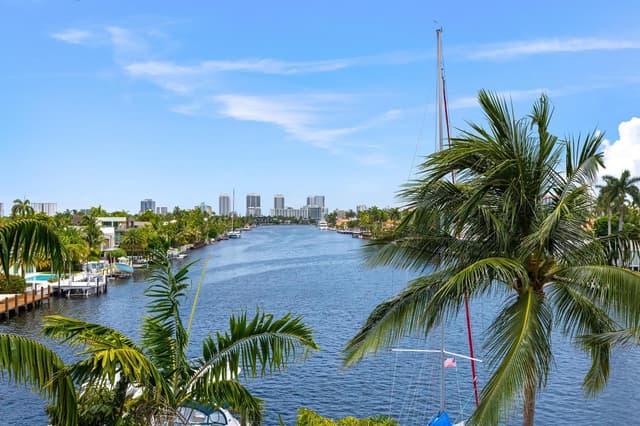 516 HENDRICKS Isle # 4A, Fort Lauderdale FL 33301 - Fort Lauderdale, FL - Photo 3
