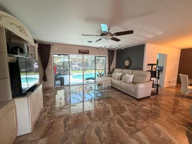 2050 NE 59TH, Fort Lauderdale FL 33308 - Fort Lauderdale, FL - Photo 3