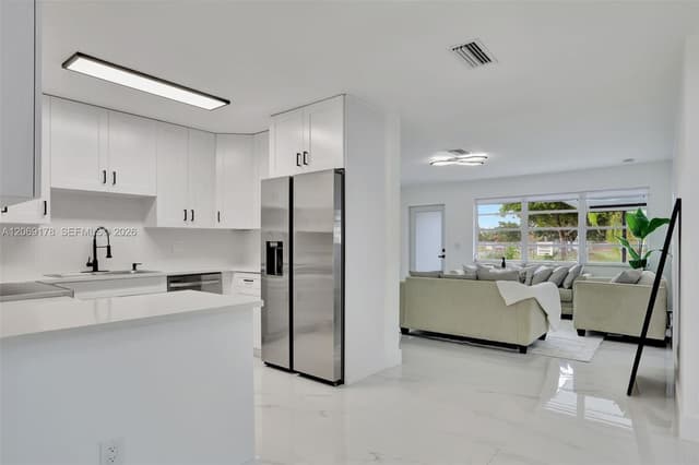 1220 NE 8th St, Pompano Beach FL 33060 - Pompano Beach, FL - Photo 6