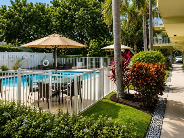 1900 NE 8th Court # 204, Fort Lauderdale FL 33304 - Fort Lauderdale, FL - Photo 2