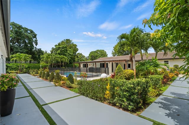 5030 SW 170th Ave, Southwest Ranches FL 33331 - Southwest Ranches, FL - Photo 5