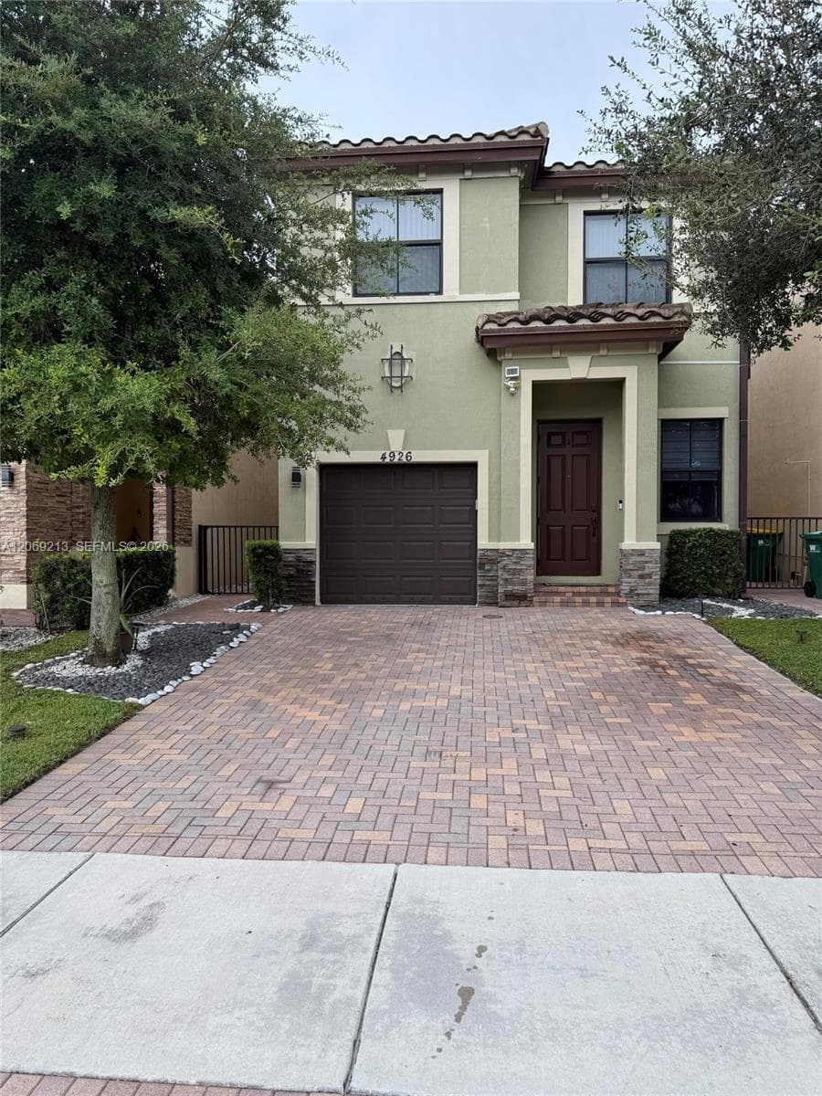 4926 NW 57th Ct, Tamarac FL 33319 - Tamarac, FL - Photo 1