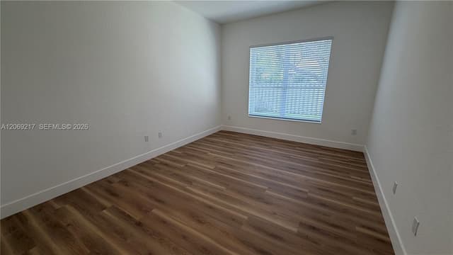 19089 NW 23rd Ct, Pembroke Pines FL 33029 - Pembroke Pines, FL - Photo 5