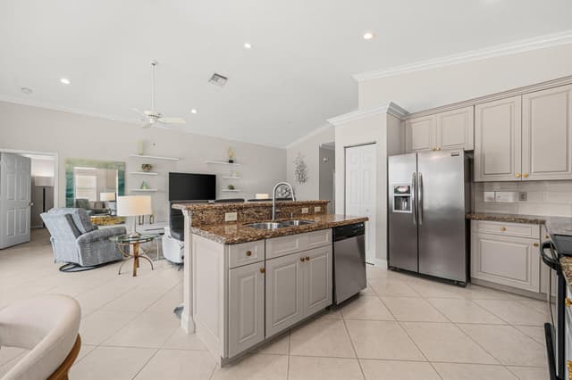 3526 Old Lighthouse Circle, Wellington FL 33414 - Wellington, FL - Photo 5