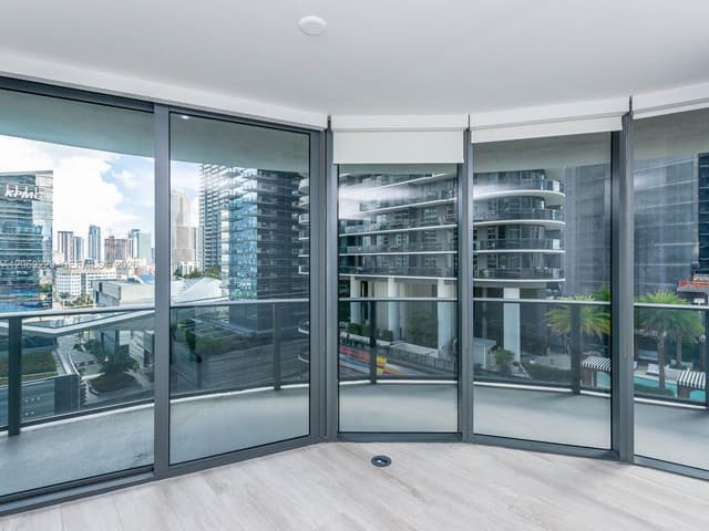 45 SW 9th St # 1201, Miami FL 33130 - Miami, FL - Photo 6