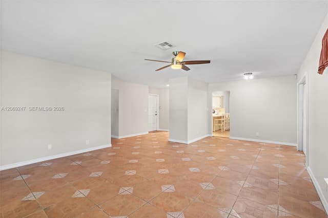 6840 SW 10th Ct, North Lauderdale FL 33068 - North Lauderdale, FL - Photo 6