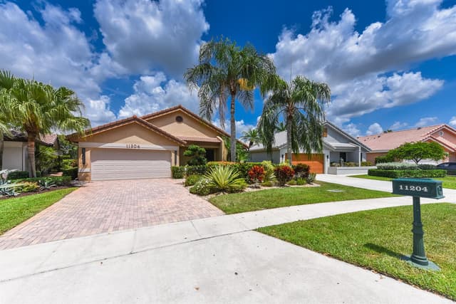 11204 Cloverleaf Circle, Boca Raton FL 33428 - Boca Raton, FL - Photo 3