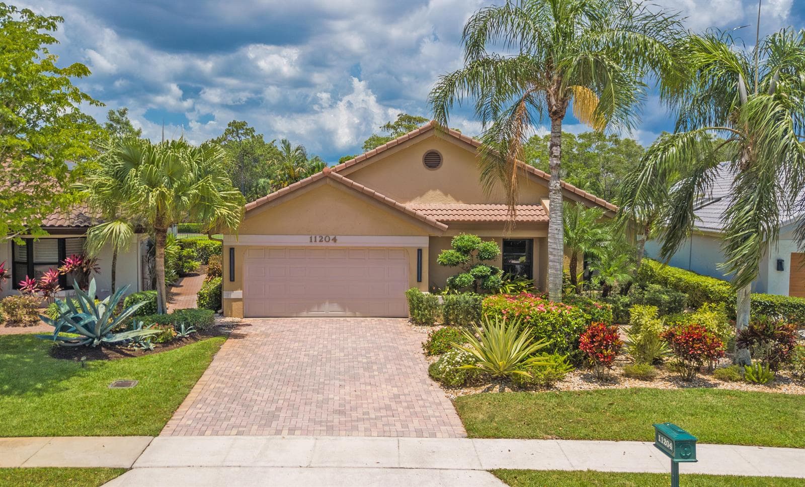 11204 Cloverleaf Circle, Boca Raton FL 33428 - Boca Raton, FL - Photo 1