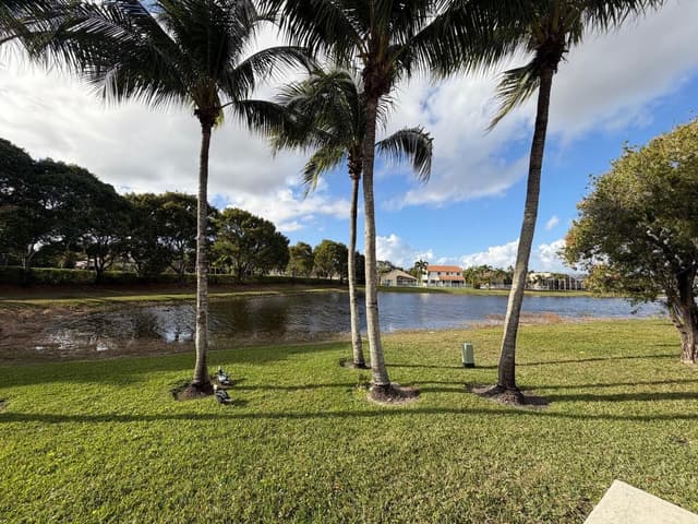 853 SAND CREEK Circle, Weston FL 33327 - Weston, FL - Photo 2