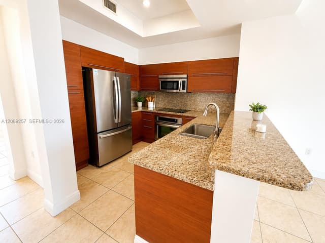 2681 N Flamingo Rd # 2705S, Sunrise FL 33323 - Sunrise, FL - Photo 2