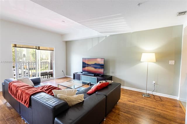 11103 NW 83rd St # 207, Doral FL 33178 - Doral, FL - Photo 7