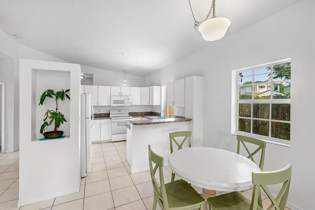 2406 SUNDY Avenue, Delray Beach FL 33444 - Delray Beach, FL - Photo 5