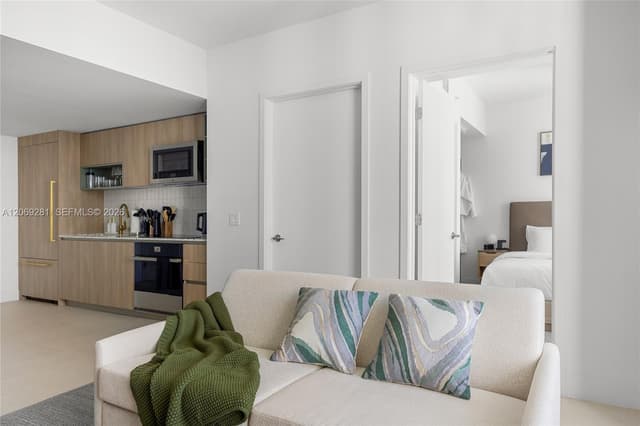 159 NE 6th St # 3013, Miami FL 33132 - Miami, FL - Photo 6