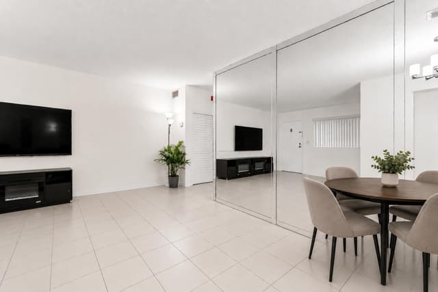 1431 S 14TH Avenue # 209, Hollywood FL 33020 - Hollywood, FL - Photo 5