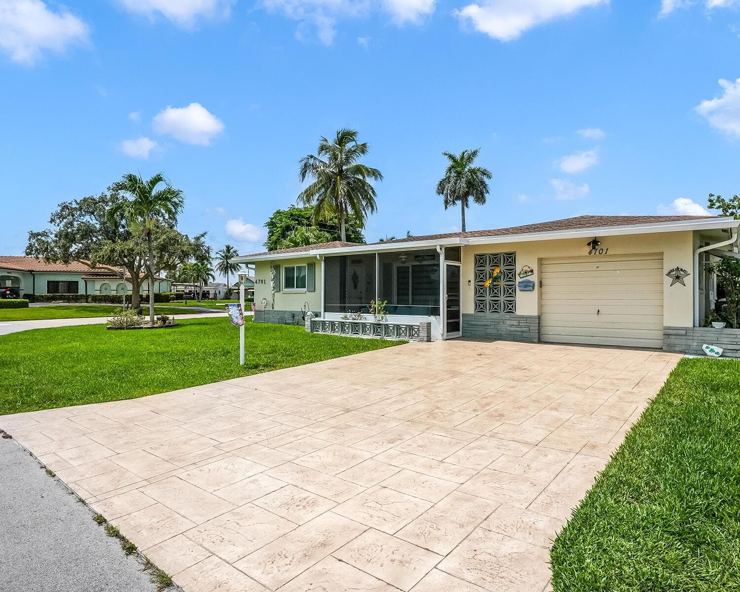 4701 NW 47th Terrace, Tamarac FL 33319 - Tamarac, FL - Photo 1