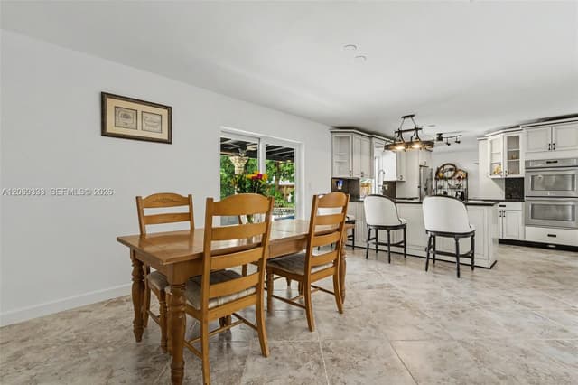8460 SW 201st St, Cutler Bay FL 33189 - Cutler Bay, FL - Photo 6